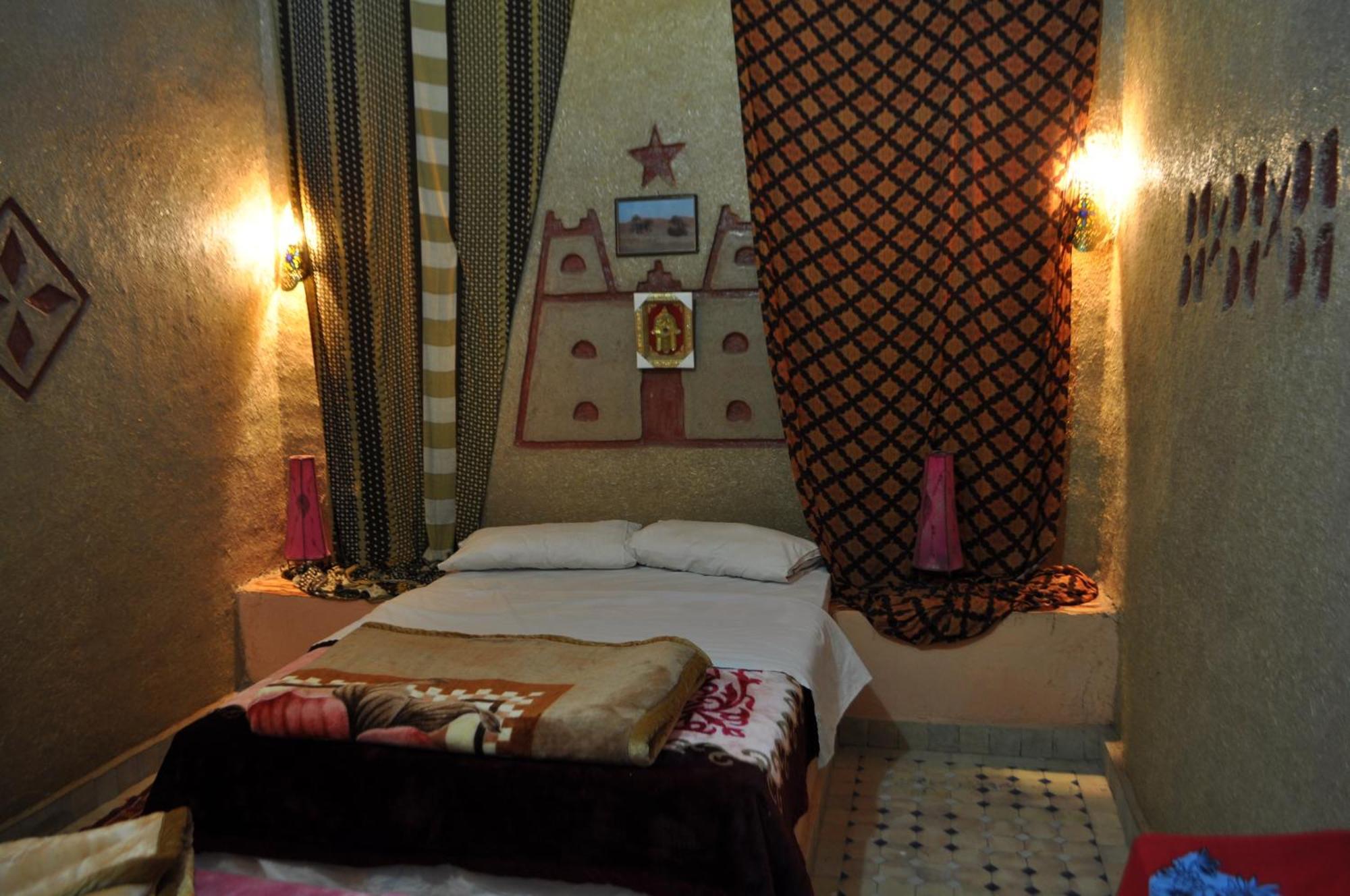 Riad Aicha & Camel Trekking Merzouga Exterior photo